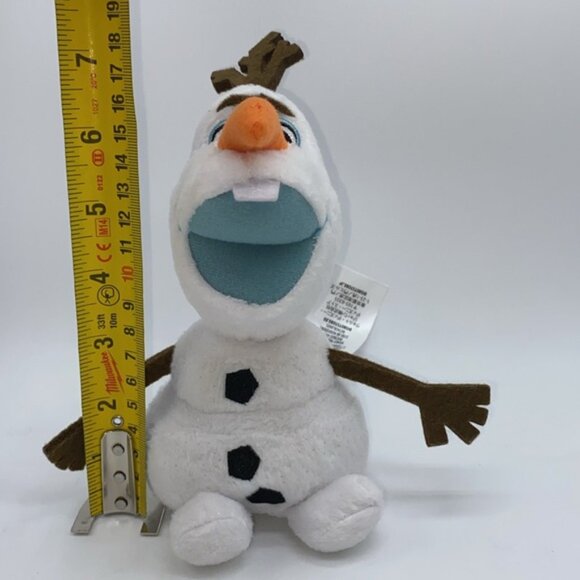 Disney Store Frozen Olaf Snowman Plush Stuffed Animal Carrot Nose Toy 7” - Picture 9 of 9